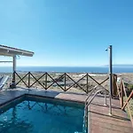 Semesterbostad La Casita *